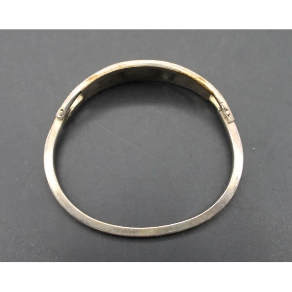 Vintage Mexico Sterling Silver Red Enamel Child Bangle Bracelet Mother of Pearl